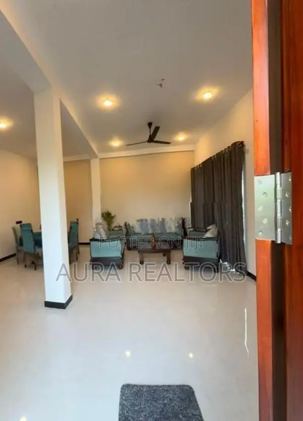 House for rent in Rajagiriya (P-188)