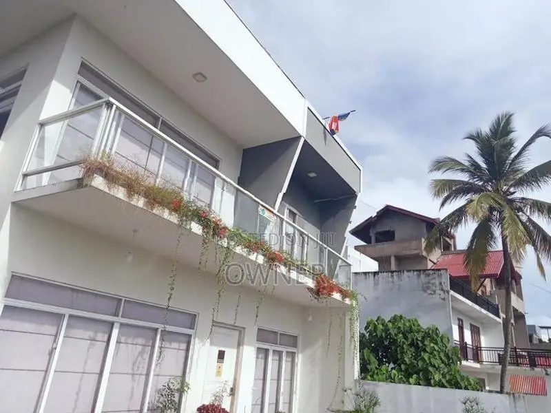 Room for Rent කිරිබත්ගොඩ