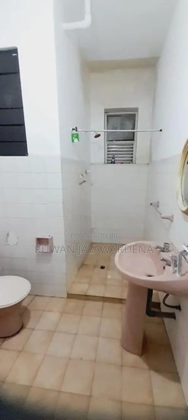 3 Story House for Sale - 50m to Negombo Road Mabola, Wattala