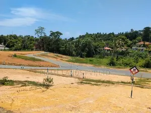 කළුතර නගරය ලගින්ම ඉඩමක් විකිණීමට