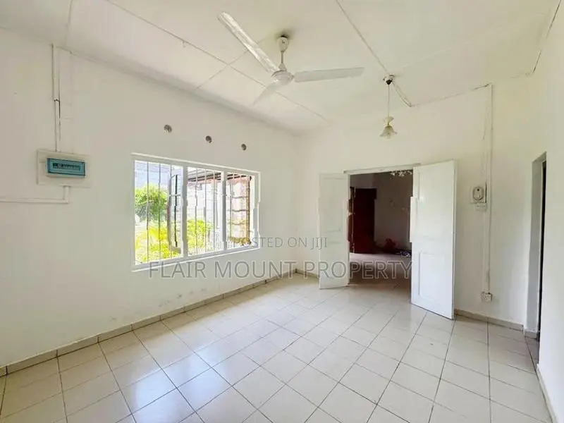Spacious single storey house for sale in dehiwala