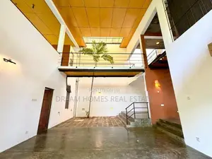 Luxury Two-Storey Family House for Sale – Thalawathugoda
