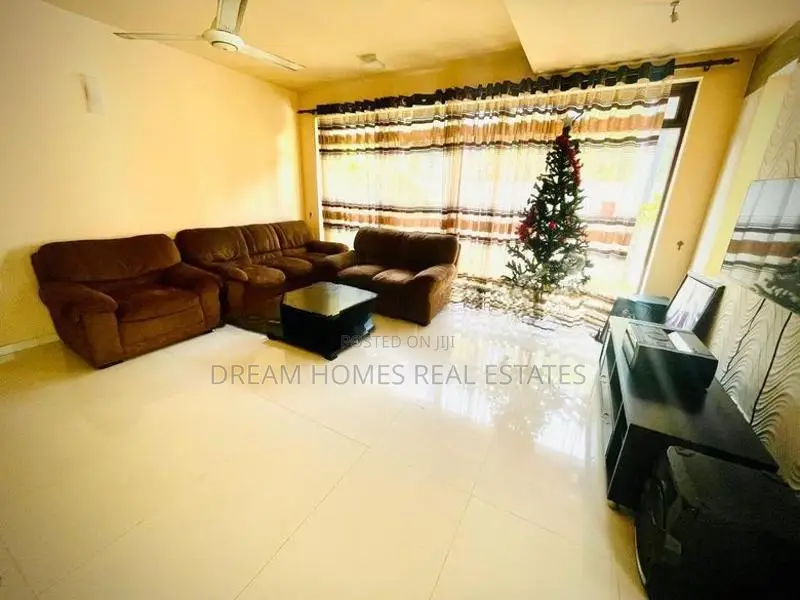 Luxury House for Sale in Kiribathgoda