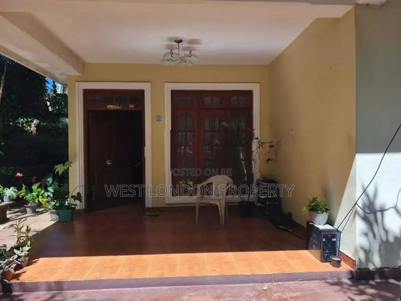 Kandy | Valuable Property with 2 Separate Houses for Sale!