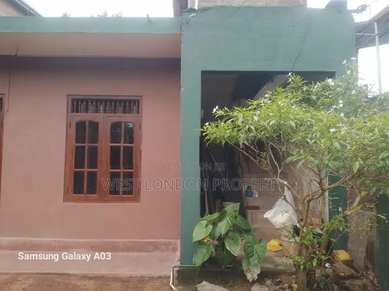 Narahenpita | Valuable House with Land for Sale
