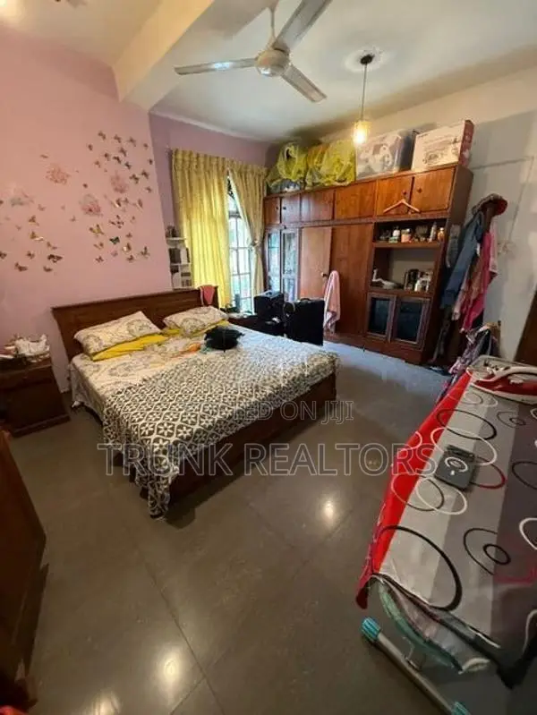 Colombo 05 05BR House For Rent (NK11694)