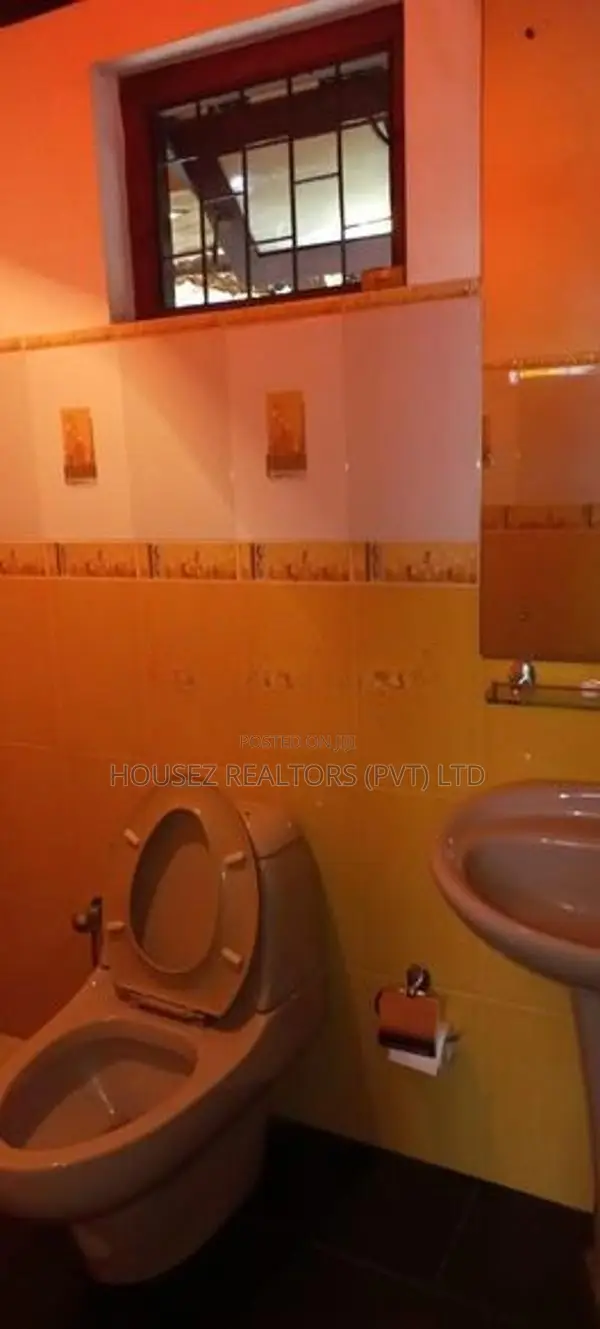 Spacious House for Sale – Moratuwa, Horetuduwa