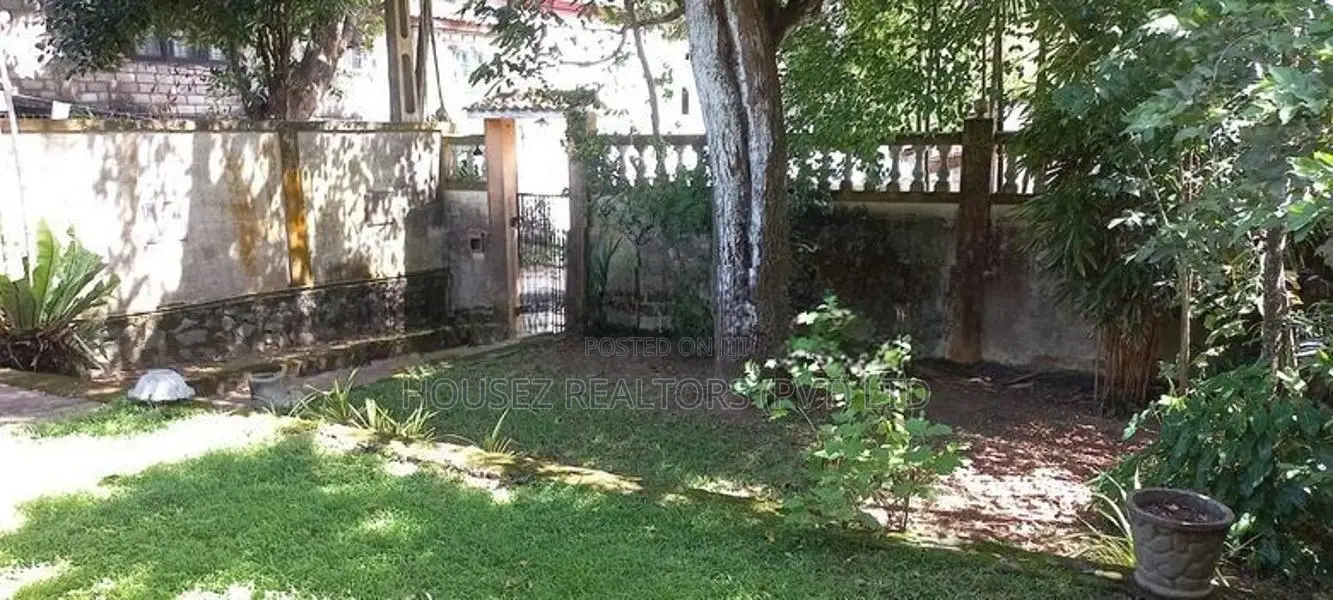 Spacious House for Sale – Moratuwa, Horetuduwa