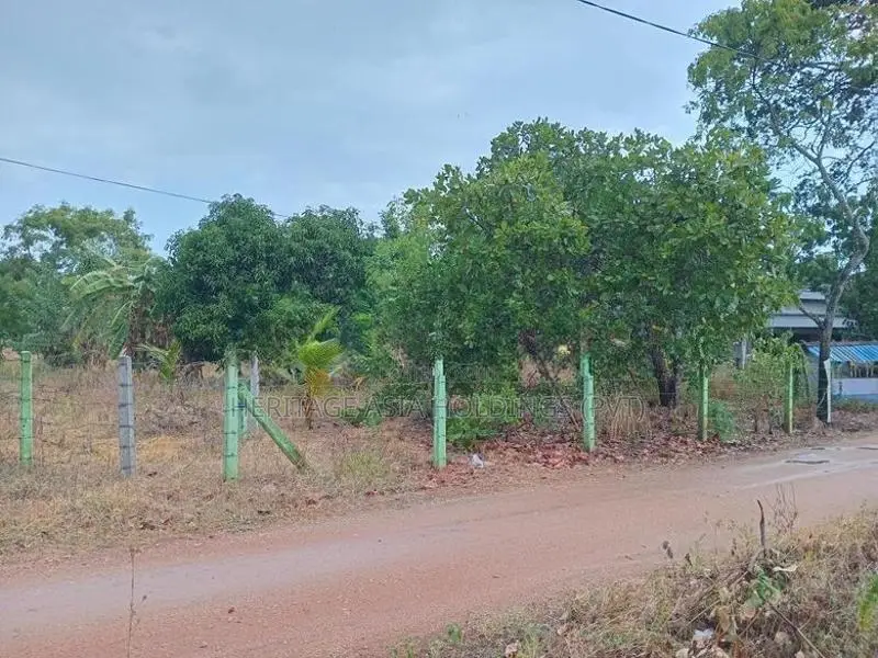 පුජා නගරය ලගින්ම සින්නක්කර ඉඩමක් අනුරාධපුර