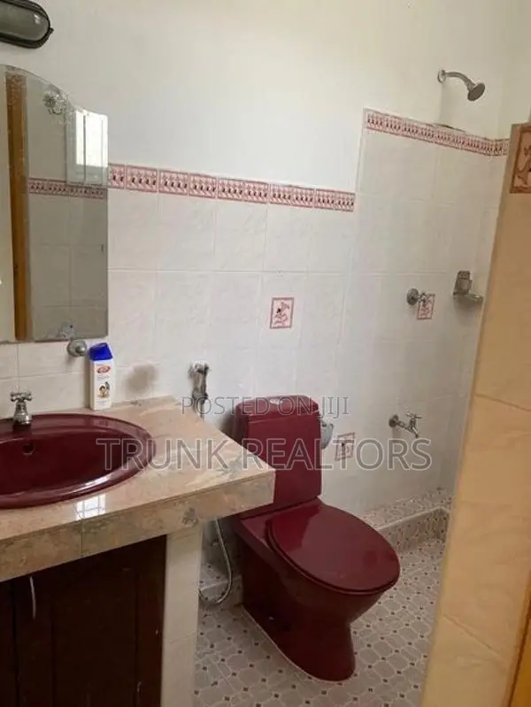Colombo 05 03BR House For Rent (NK11696)