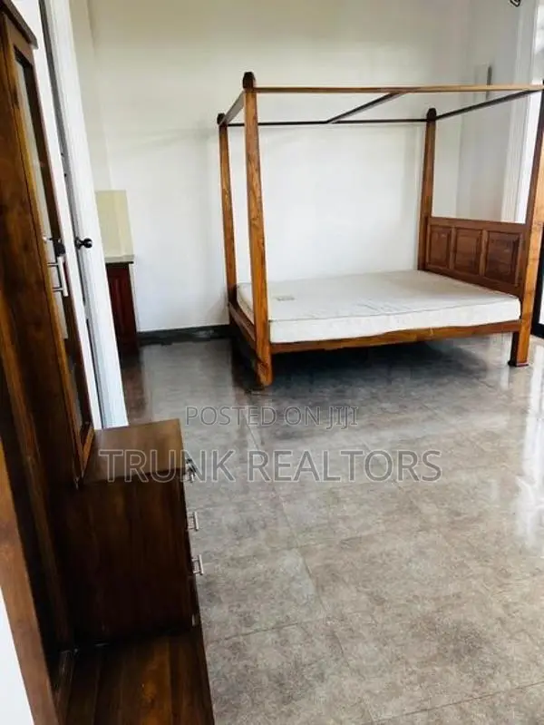 Kotte 04BR House For Rent (NK11680)
