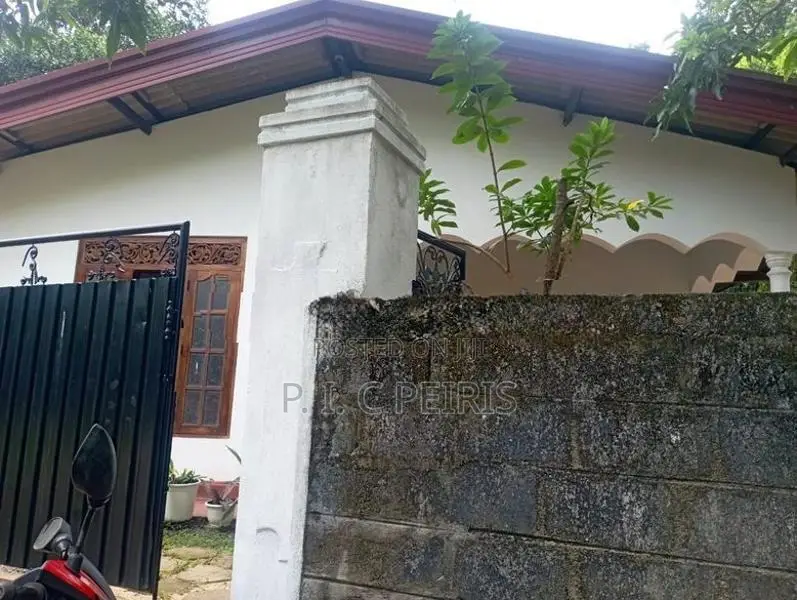 House for sale in Kimbulapitya .Katunayaka.Katunayaka.Gampaha.