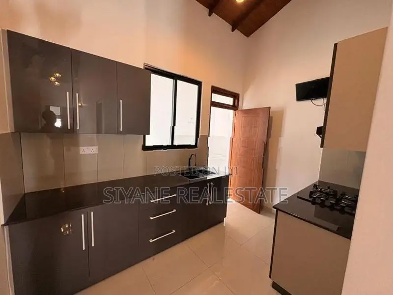 Luxury New House Sale in Athurugiriya