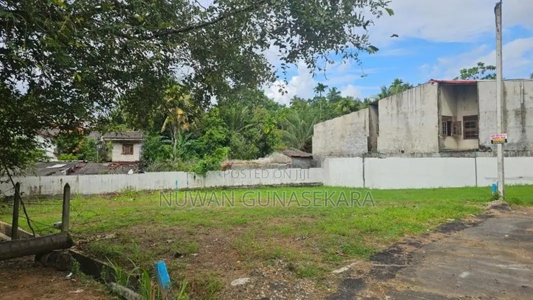 Land for Sale in Thalangama - Ref 69