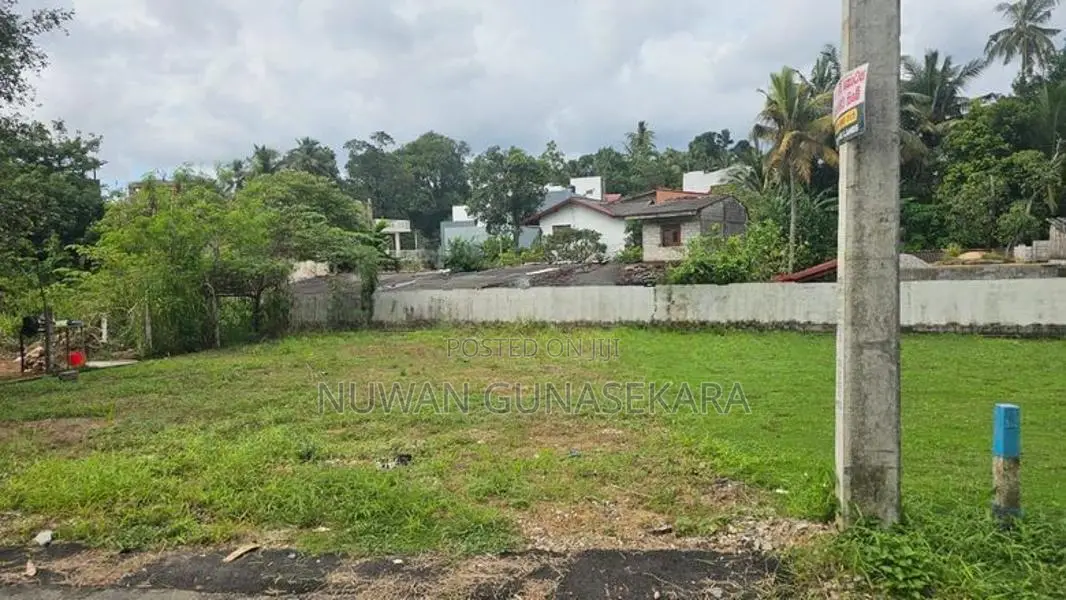 Land for Sale in Thalangama - Ref 69