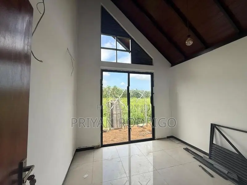 Kahathuduwa 02 BR Cabana Type New House on 7.25 Perches of Land for Sa
