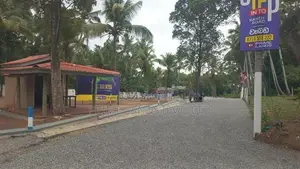 වෑබඩ කැකුළාවල පාරෙන් පර් 7 බිම්කොටස්