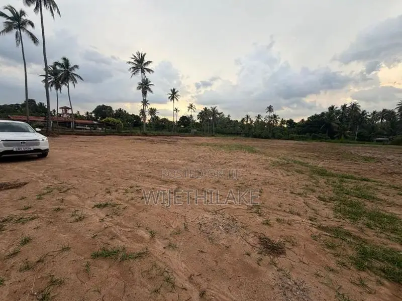 Kurunegala Land for Sale