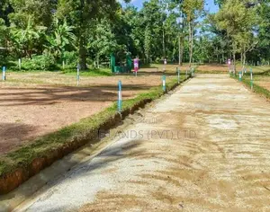 නුවර පාරට ළඟින් - කිරිල්ලවලින් බිම් කොටස්
