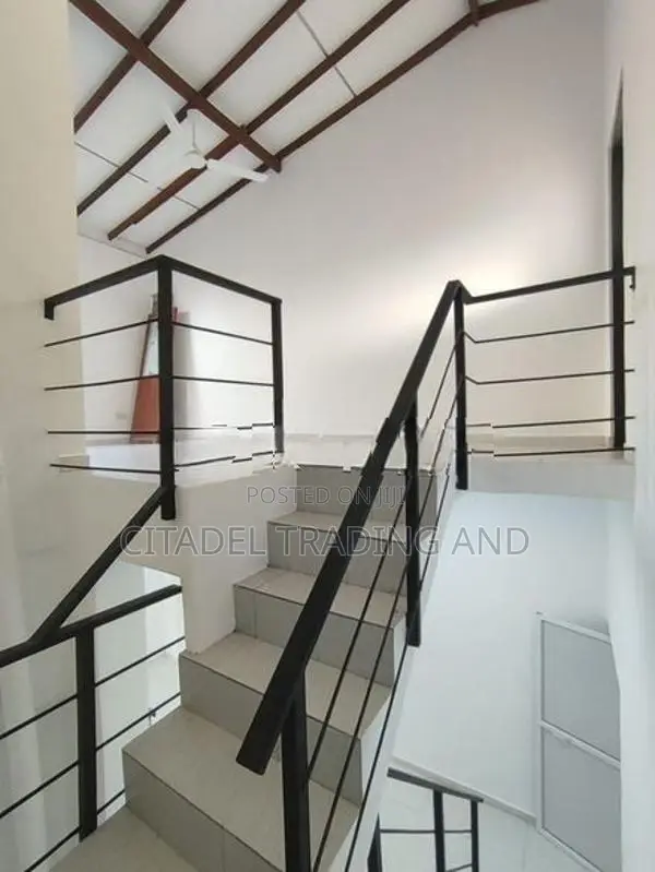 2 Story House For Sale In Mount Lavinia - CH1803