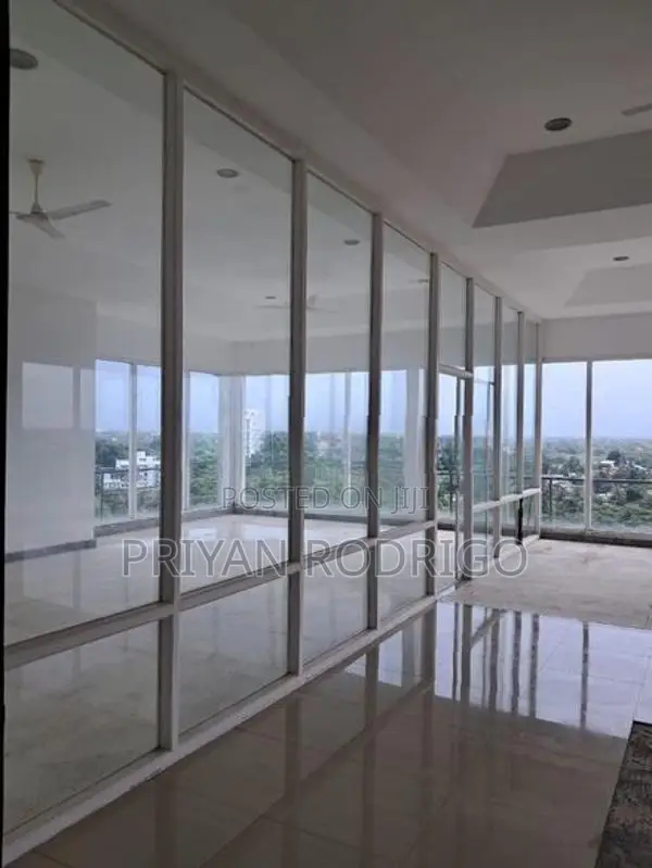 Wind Crest Residencies, Rajagiriya 03 BR 10th Floor Apartment for Sale