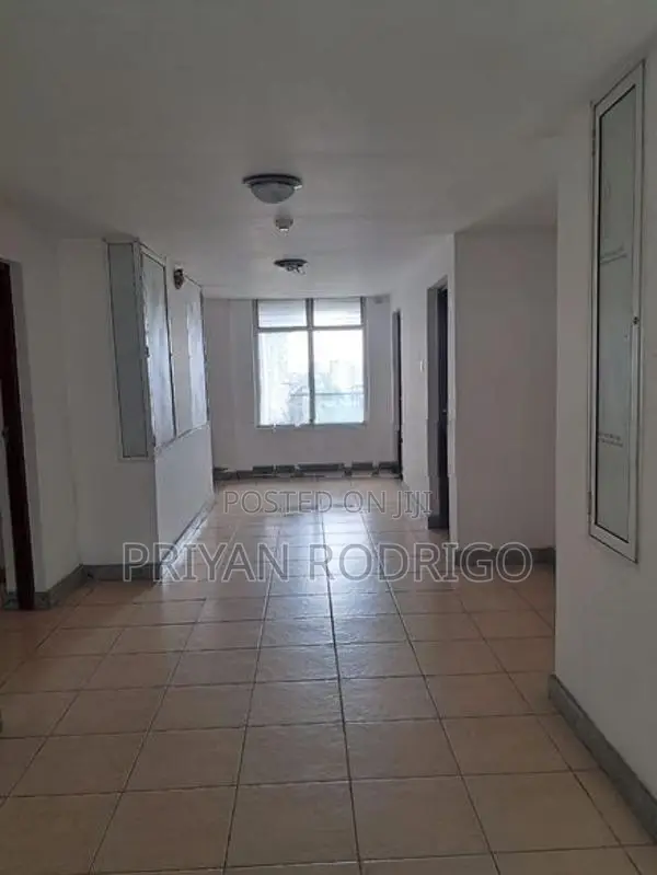 Wind Crest Residencies, Rajagiriya 03 BR 10th Floor Apartment for Sale