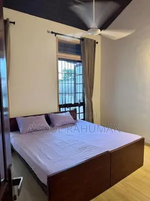 3 Story Commericial Building Panadura Junction