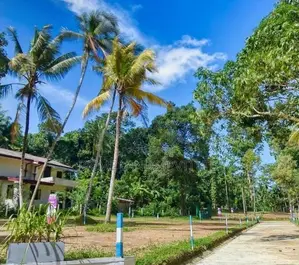 Land in Kadawatha Kirillawala