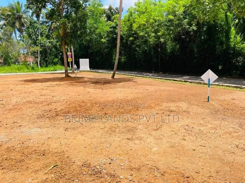Lands for sale in Ambalangoda