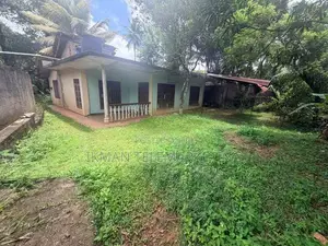 Galahitiyawa House with Land