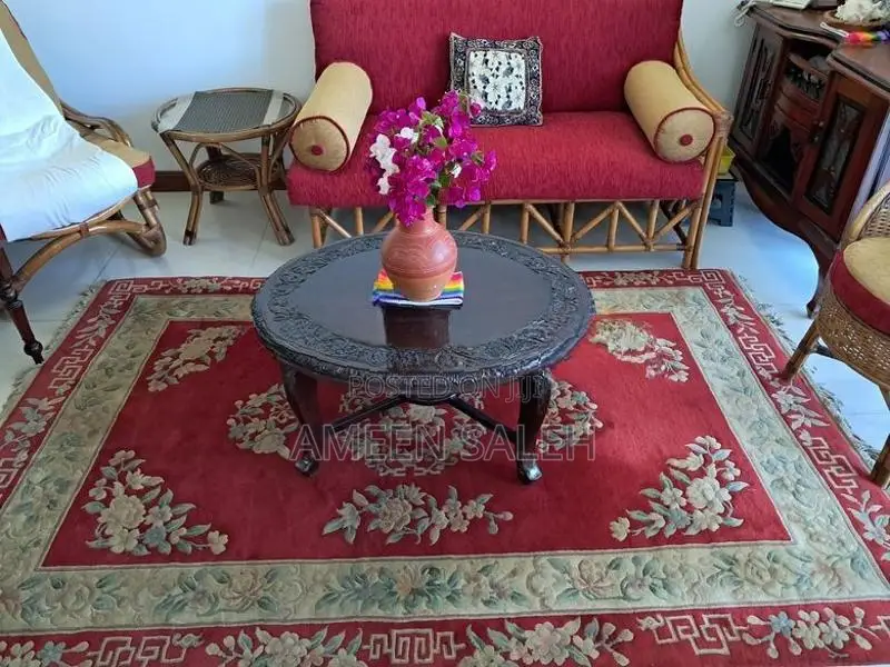 Colombo 8 - For Rent Ladies Furnished Room in Apt with Security