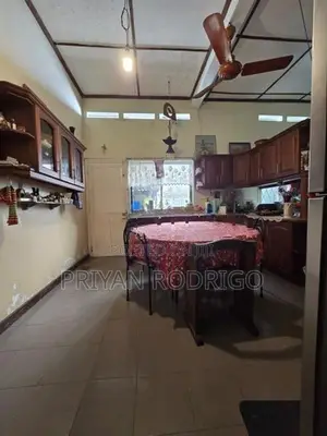 Colombo 05, Thimbirigasyaya Road 03 Bed Room House for Sale