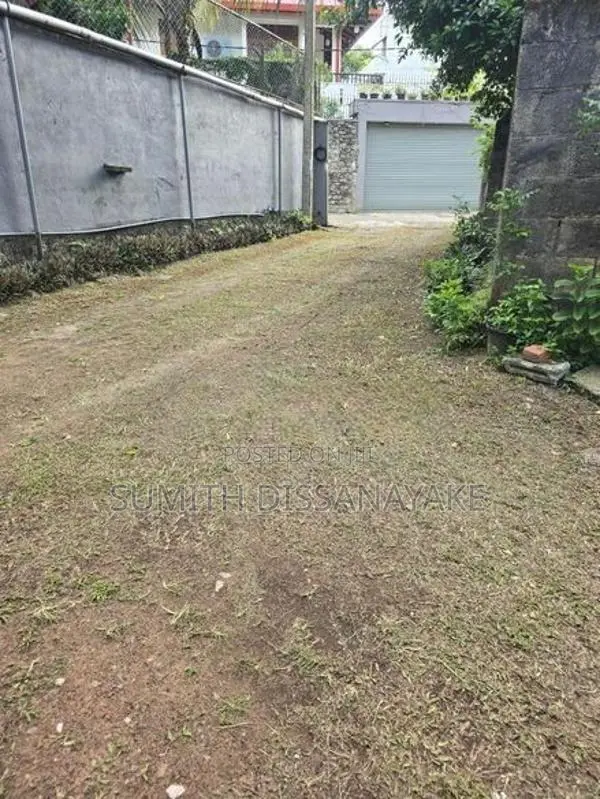 House Ground Floor for Rent - Talawathugoda