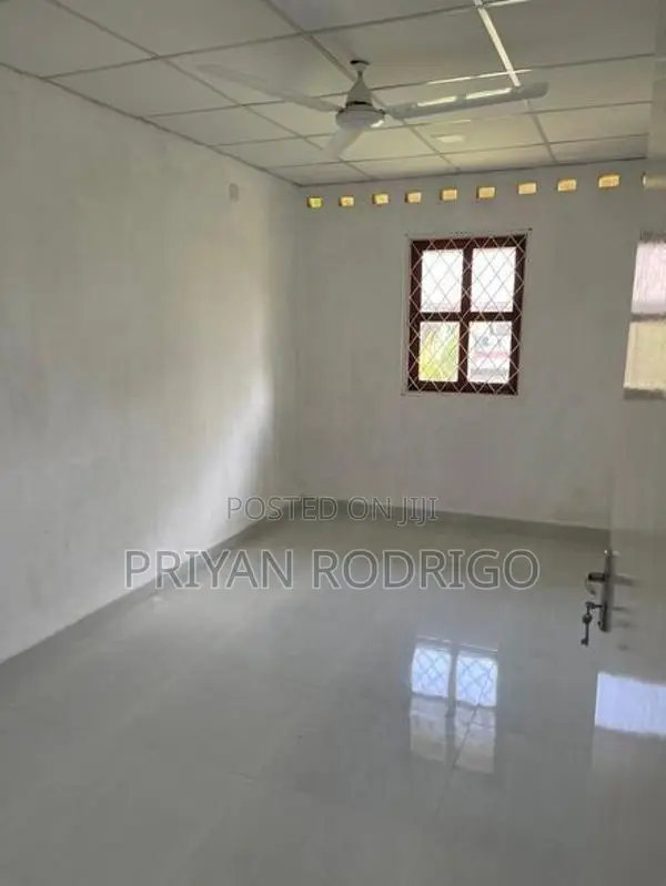 Moratuwa Soysapura Blocks 02 Bed Room Apartment for Sale