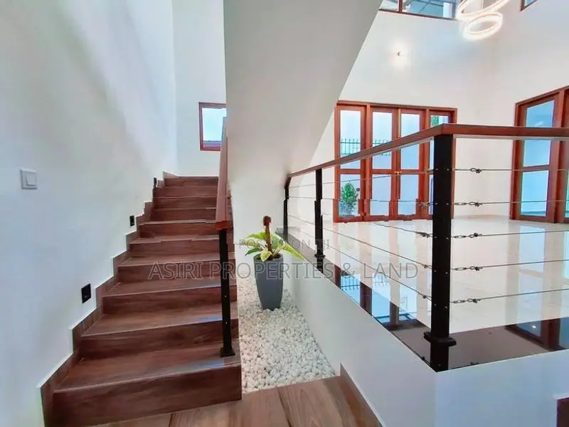 Luxury 4 Bedrooms House for sale in Piliyandala Kesbewa
