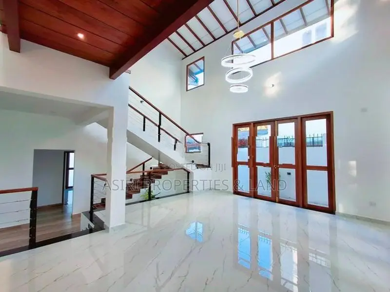 Luxury 4 Bedrooms House for sale in Piliyandala Kesbewa