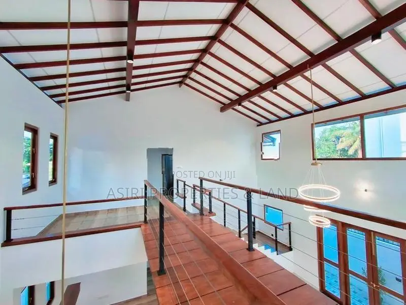 Luxury 4 Bedrooms House for sale in Piliyandala Kesbewa