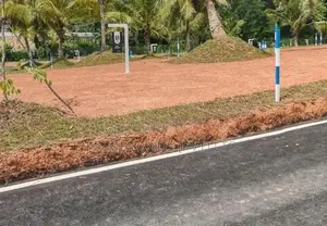 ගම්පහ නගරයට සමීපව නේවාසික බිම් කොටස්