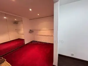 Furnished 3 BedroomLuxury Apartment for Rent –, Rajagiriya (EM049DV)