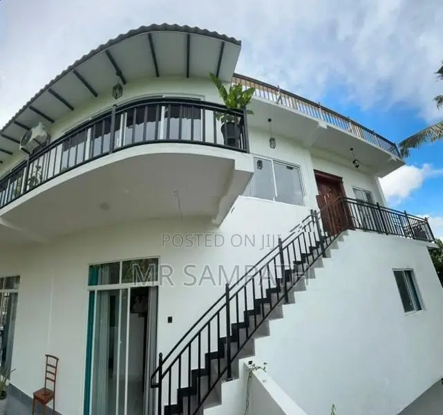 Fully Furnished 3-Bedroom Luxury House for Rent – Rajagiriya