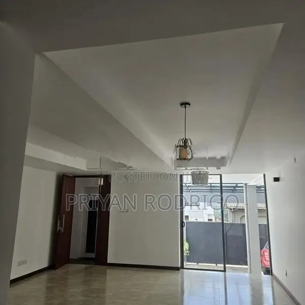 Battaramulla Wickramasinghepura, 3 Storied Brand New Apartment for Sal