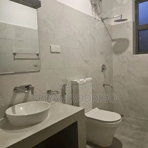 Battaramulla Wickramasinghepura, 3 Storied Brand New Apartment for Sal