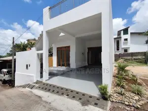 Brand New House with Slab for Sale in Kotikawatta