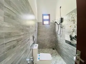 3 Bedroom Luxury House – Athurugiriya