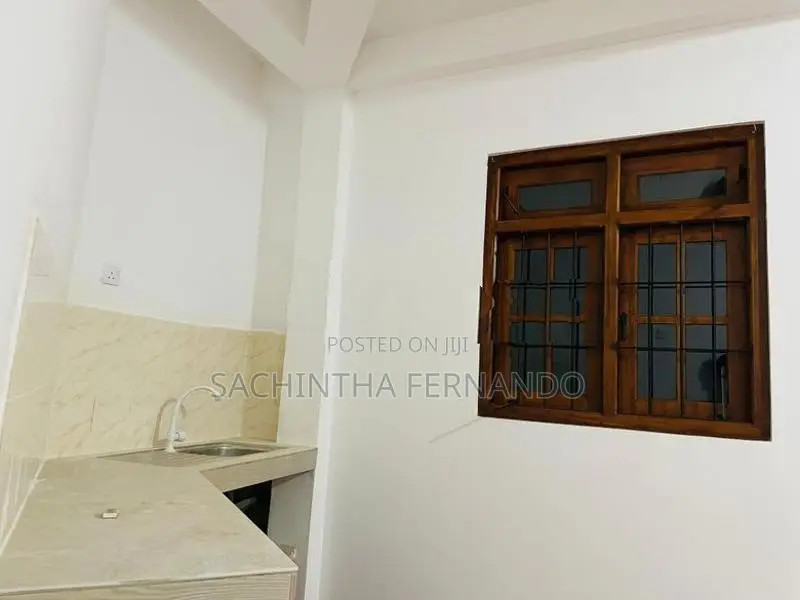 Room for Rent (Girls Only) - Peradeniya