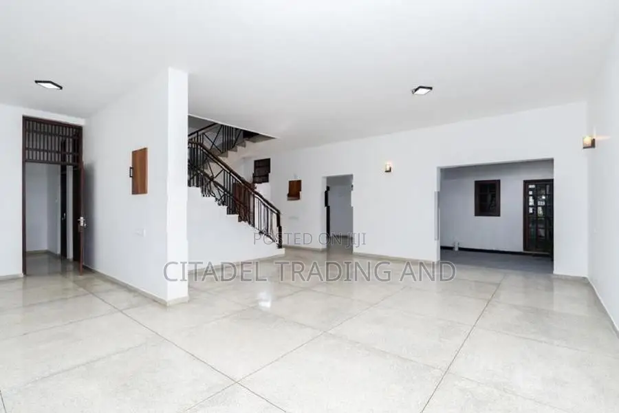 2 Story House For Sale In Nugegoda - CH1617