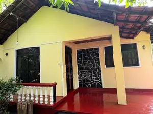 Land With House For Sale In Kurunegala