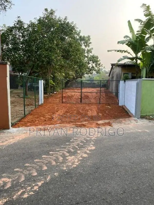 Dehiwala - Attidiya 17.5 Perches of Land for Sale