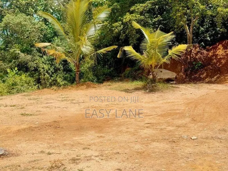 දොඩංගොඩ Highway පිවිසුමට ලගින්ම පර්වස් 64 ක ඉඩම විකිණිමට