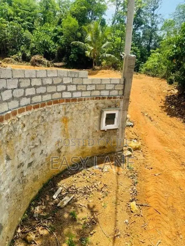 දොඩංගොඩ Highway පිවිසුමට ලගින්ම පර්වස් 64 ක ඉඩම විකිණිමට